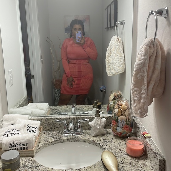 bebe Dresses & Skirts - Bebe Bodycon Dress